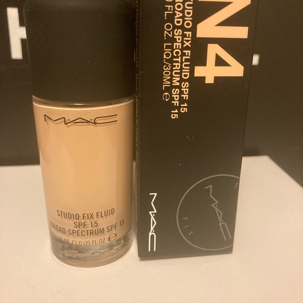 MAC Studio Fix N4 Foundation NIB New Neutral Fair Beige SPF 15